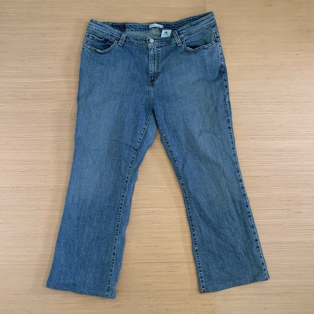 Levi's 515 Women's Size 20M Boot Cut Vintage 2006 High Rise Denim Jeans